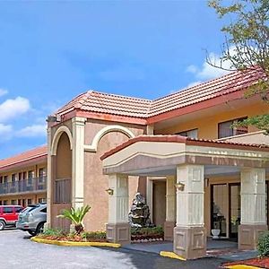 Economy Inn Jax-Op